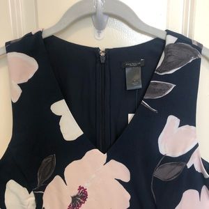 Ann Taylor Factory Floral Dress- Size 6 NWT